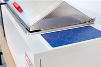 Bagnomaria digitale mod. WB40 con pompa, temp. range +5°C(amb) +85°C, vasca in acciaio inox, capacità 40 litri, display digitale a LED, termostato di sicurezza, pompa di ricircolo integrata, kit svuotamento vasca, coperchio incernierato 