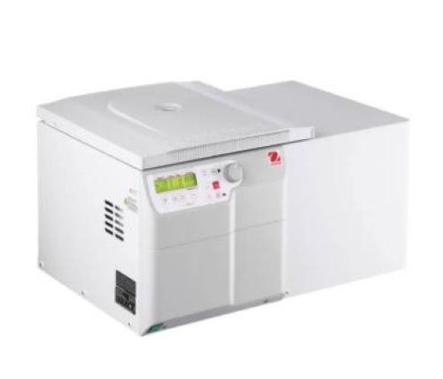 Centrifuga refrigerata da banco OHAUS MultiPro FC5830R, capacità 6 x 250 mL, range velocita 200 - 30.000 rpm (max. 65.395 xg), 99 programmi, 10 curve acc/dec, display LCD 2 retroilluminato
