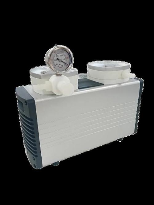 Pompa da vuoto VP-20, portata 20 l/min, pressione finale 8 mbar, velocita 1450 rpm, potenza 120 W, materiale a contatto con fluido PTFE/FFPM